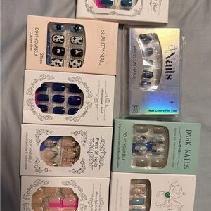Press-On Nail Collection in Blue, Pink, White and Black